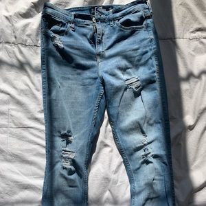 Hollister High-Rise Super Skinny Classic Stretch